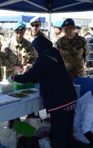 20150324_Shama_SW UNIFIL_contingente italiano mostra organizzazioni femminili_gen Stefano Del Col (4)