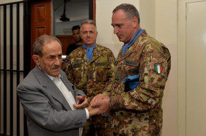 20150615_SW UNIFIL_com gen Salvatore Cuoci incontra la municipalità di Tiro_Libano (6)