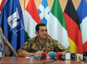 20150723_KFOR_Pristina_COMKFOR gen Francesco Paolo Figliuolo press conference (2)