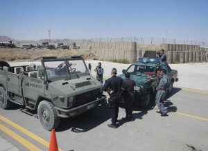 20150825_TAAC-W_Carabinieri ed Esercito addestrano forze afgane (3)