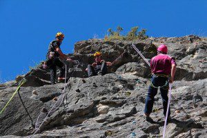 Esercito Italiano_Centro Addestramento Alpino_addestramento su parete rocciosa2 (2)