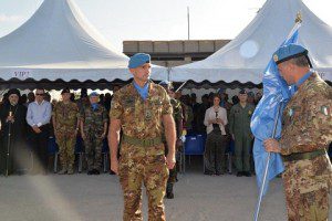 20151014_UNIFIL SW_Leonte 18 cede la bandiera Onu