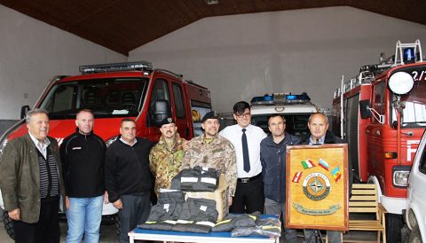 20151023_KFOR_MNBG-W_Donazione ai vigili del fuoco di Dragas