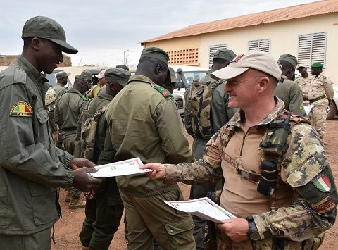 20160131_EUTM Mali_training su richiesta Comando Militare Mali (5)