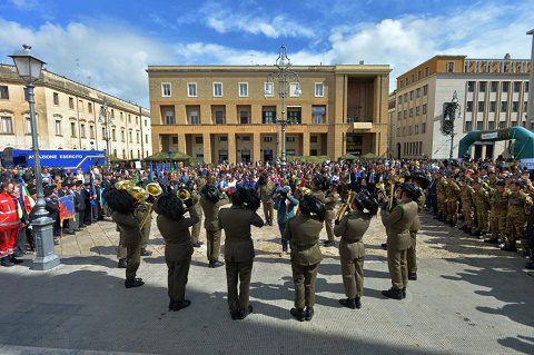 Lecce 21 maggio Piazza S. Oronzo Fanfara del 7° Rgt Bersaglieri