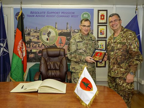 20160602_RS TAAC W_visita SACEUR gen Scaparrotti_Herat (1)