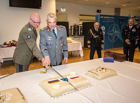 20160721_NATO JWC_cambio comando Wolski-Reudowicz (2)