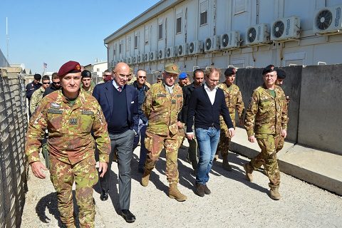 20161025_taac-w_rs_visita-casmd-gen-graziano_on-luca-lotti-pres-consiglio-14