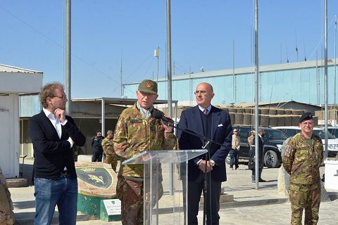 20161025_taac-w_rs_visita-casmd-gen-graziano_on-luca-lotti-pres-consiglio-8