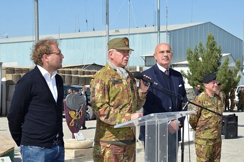 20161025_taac-w_rs_visita-casmd-gen-graziano_on-luca-lotti-pres-consiglio-9