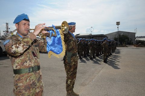 20161107_sw-unifil_cambio-comando-assetti-sw-2