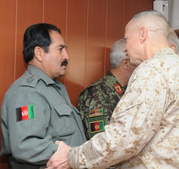 Afghanistan, RC-W ISAF: visita di commiato del COMISAF gen Allen. Foto ...